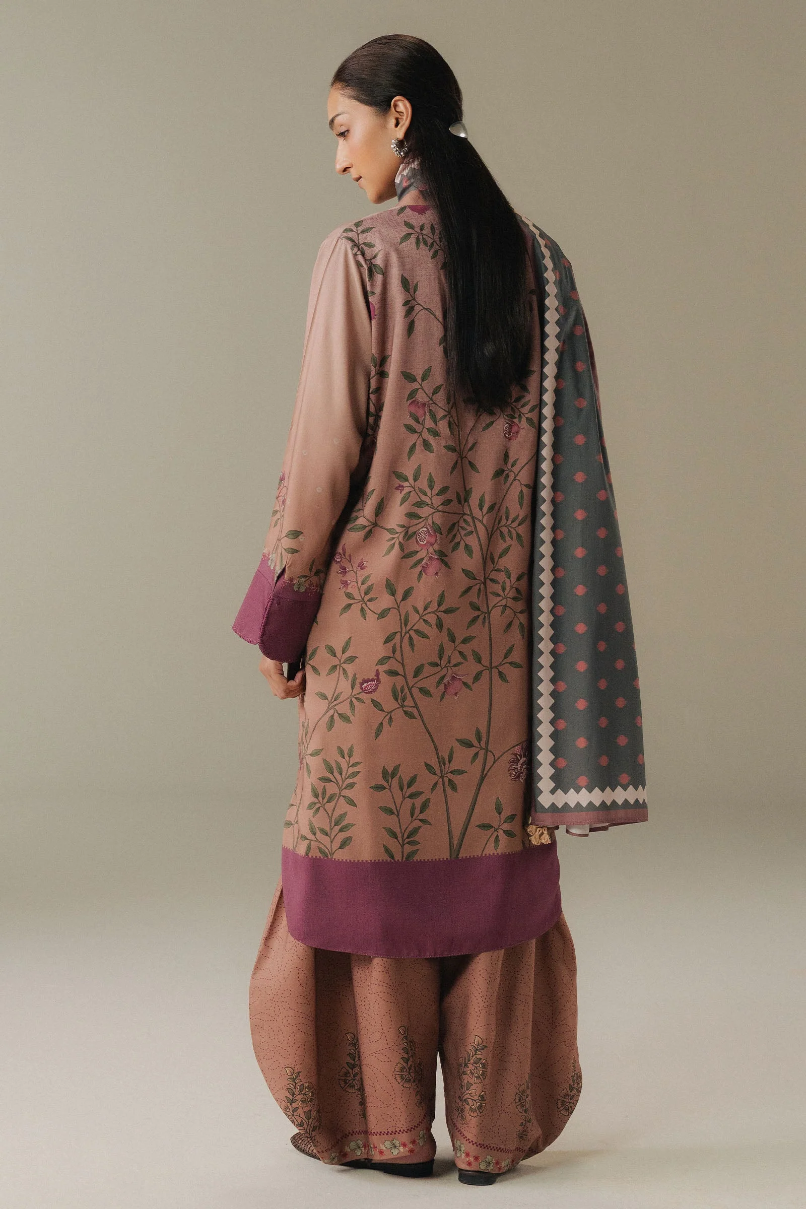 Sienna Field-4B - Image 3