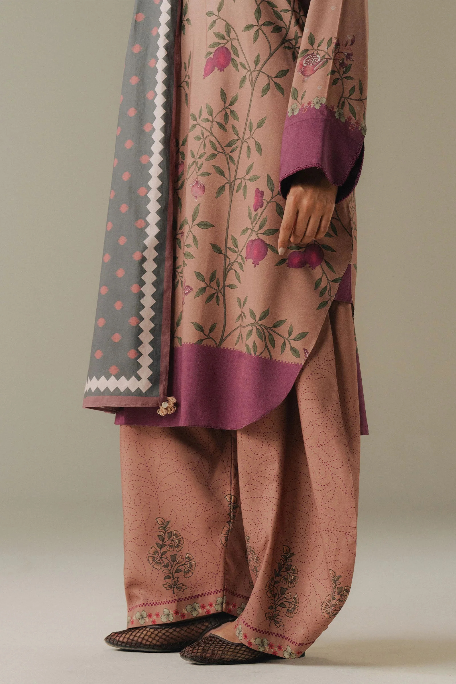 Sienna Field-4B - Image 6