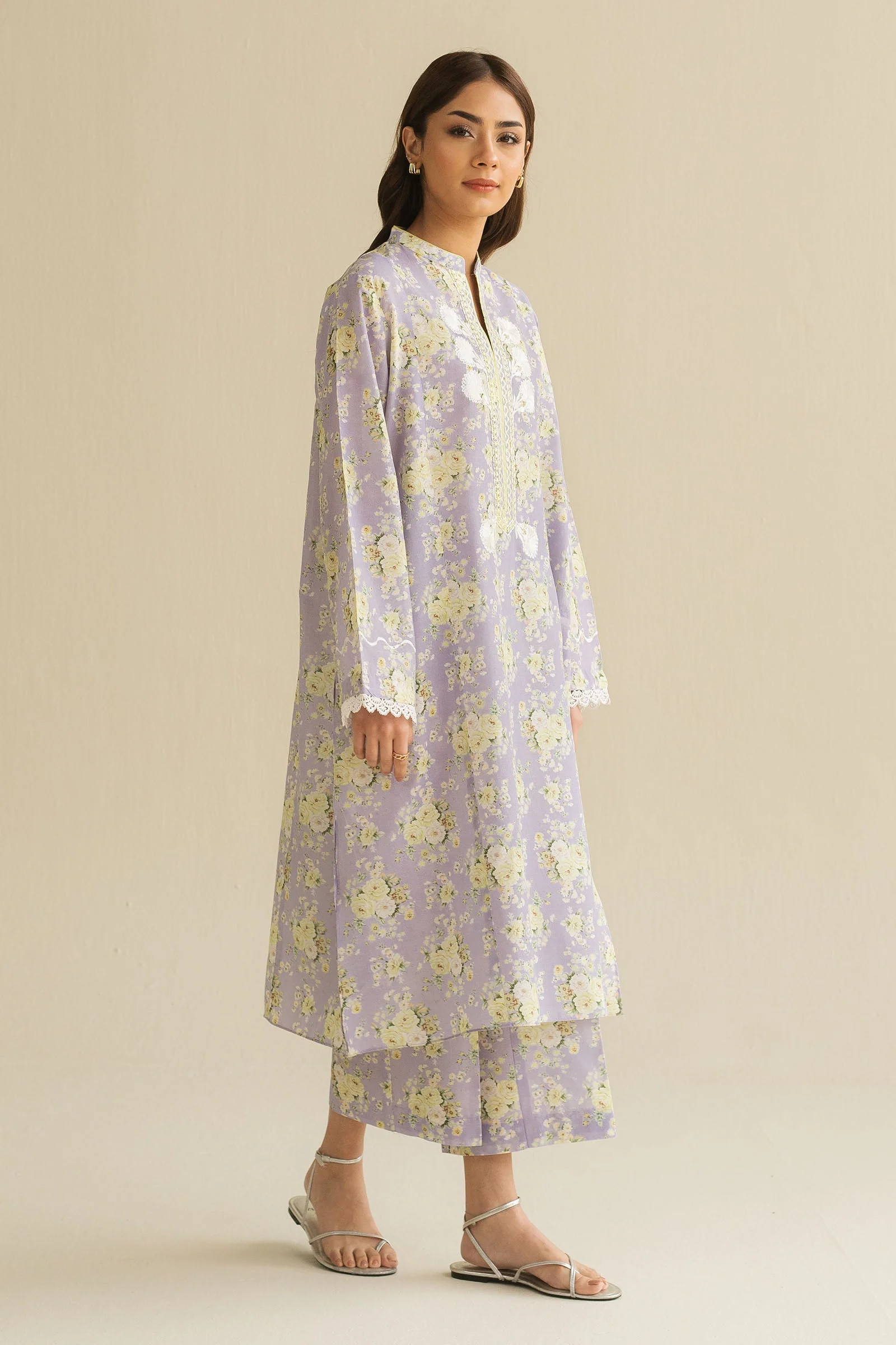 CR25B0213 - Image 3