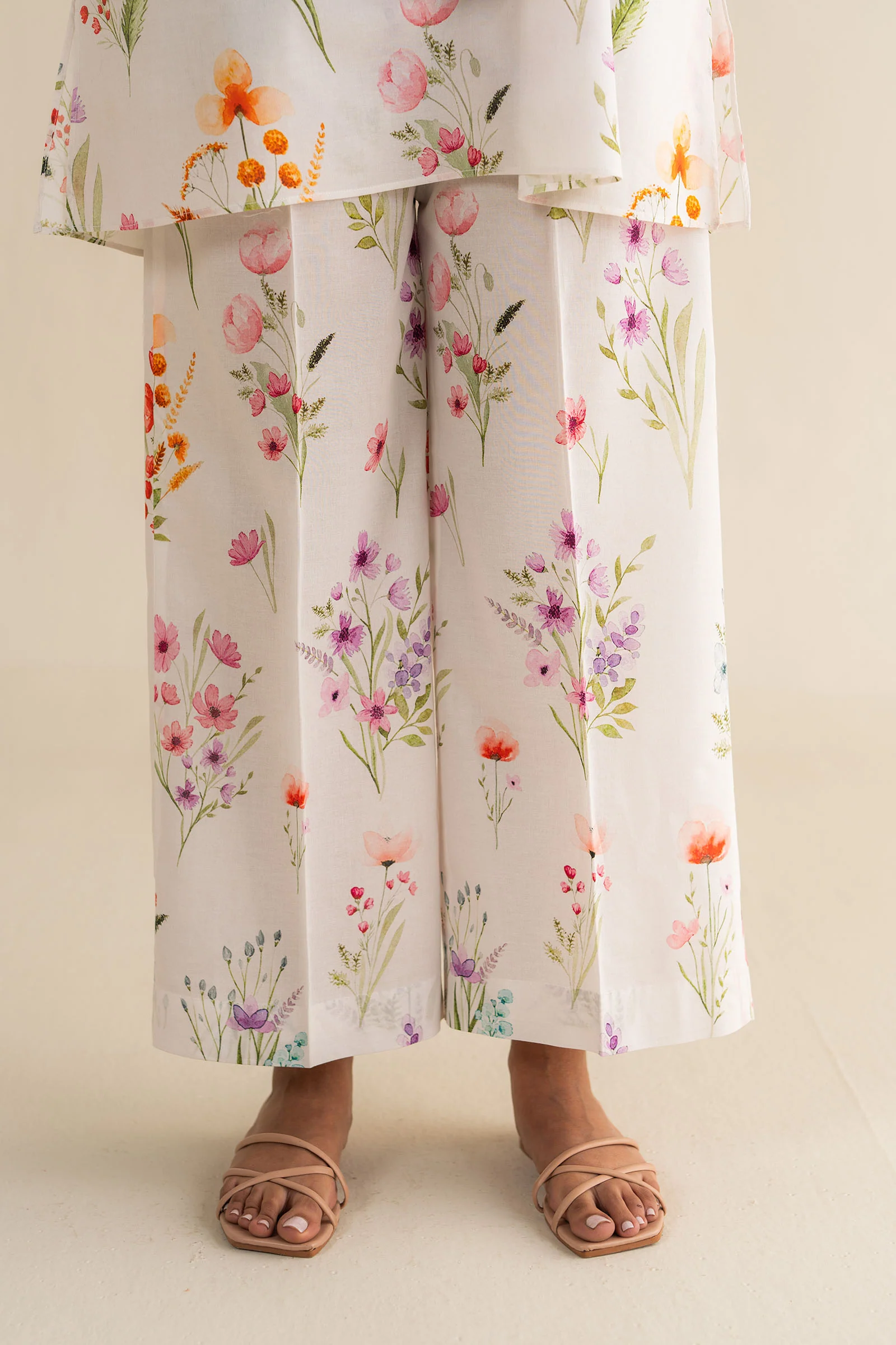 CR25B0221 - Image 6