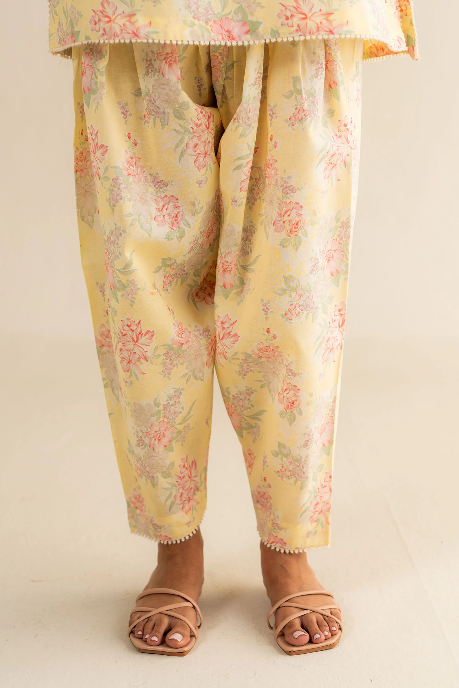 CR25B0222 - Image 6