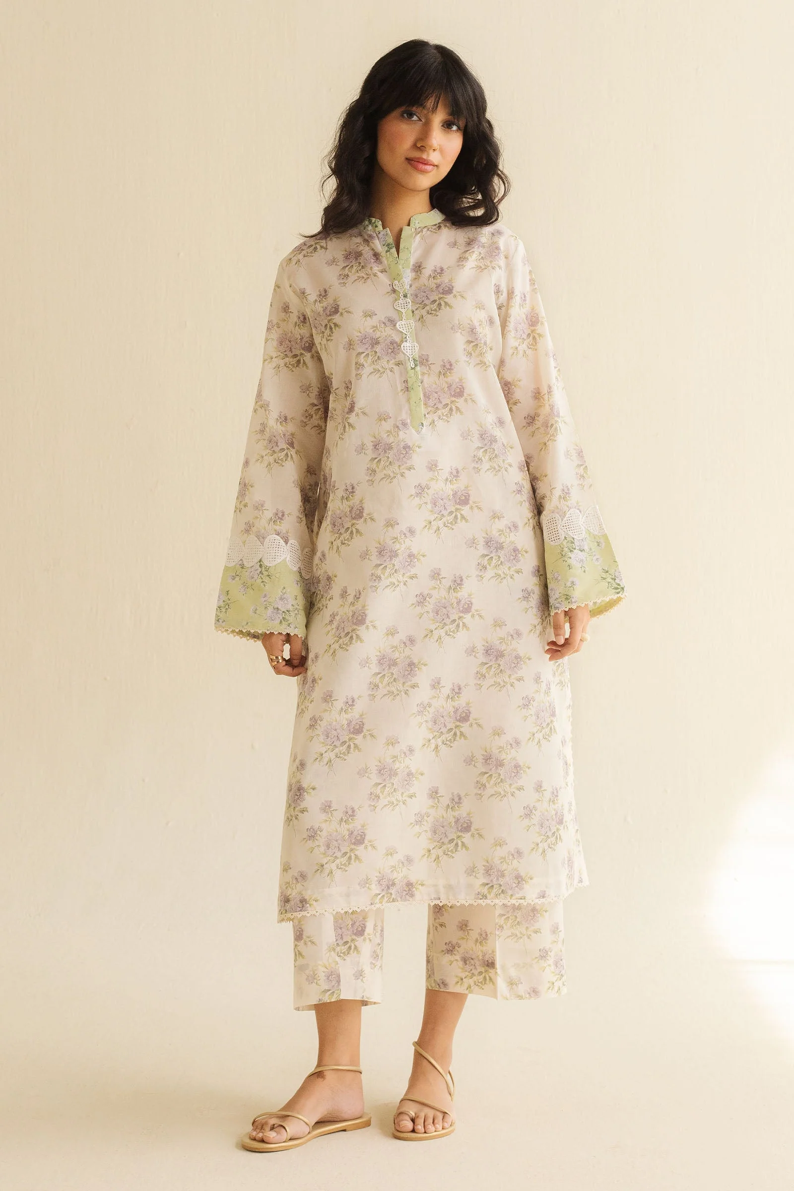 CR25B0433 - Image 2