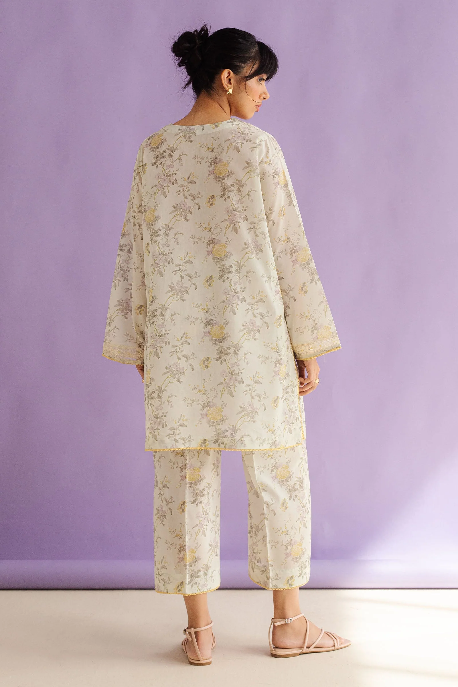 CR25B0434 - Image 4