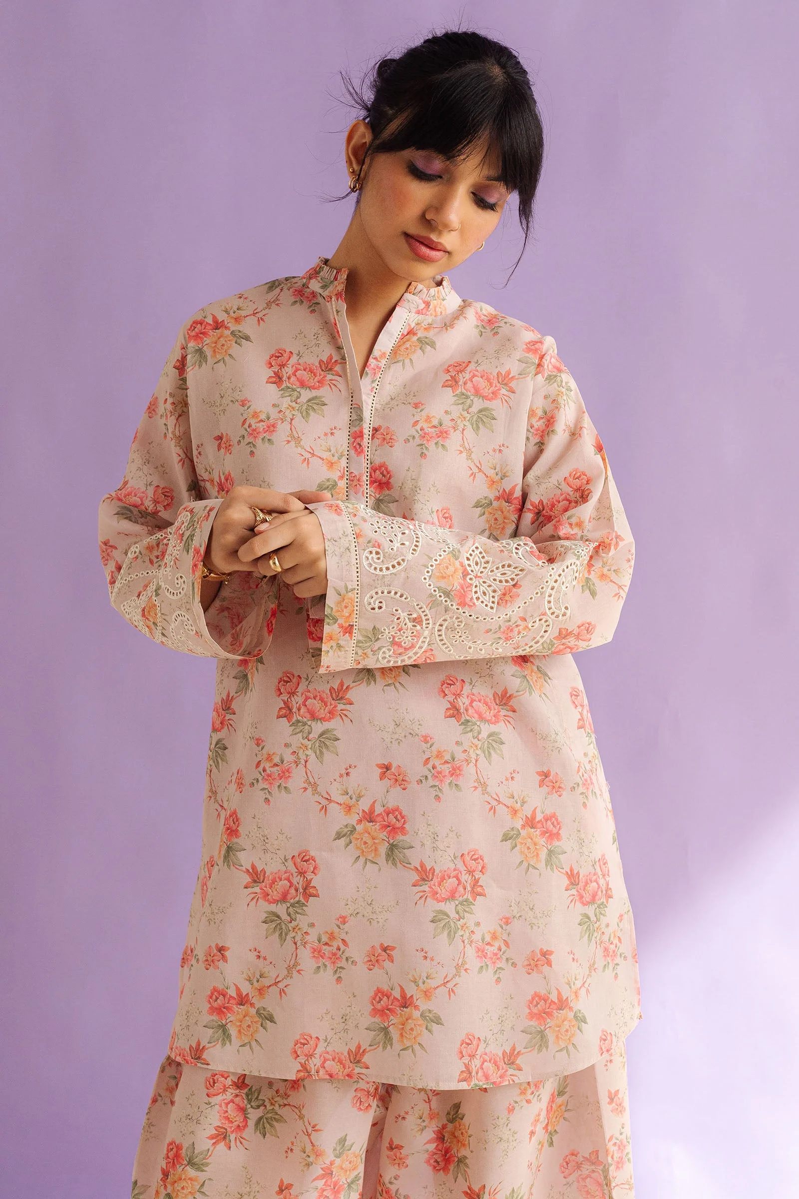 CR25B0440 - Image 5