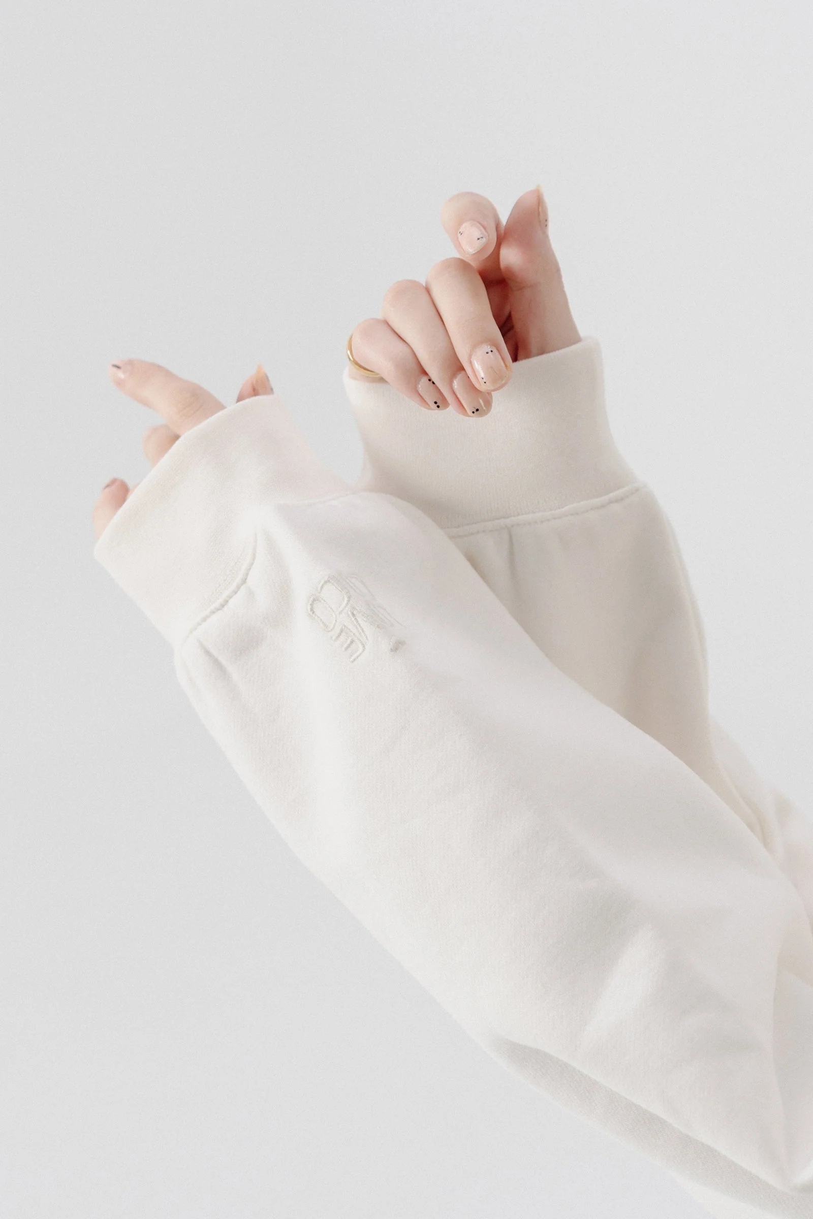 Soft Oversized SweatShirt - Off-White - Image 3