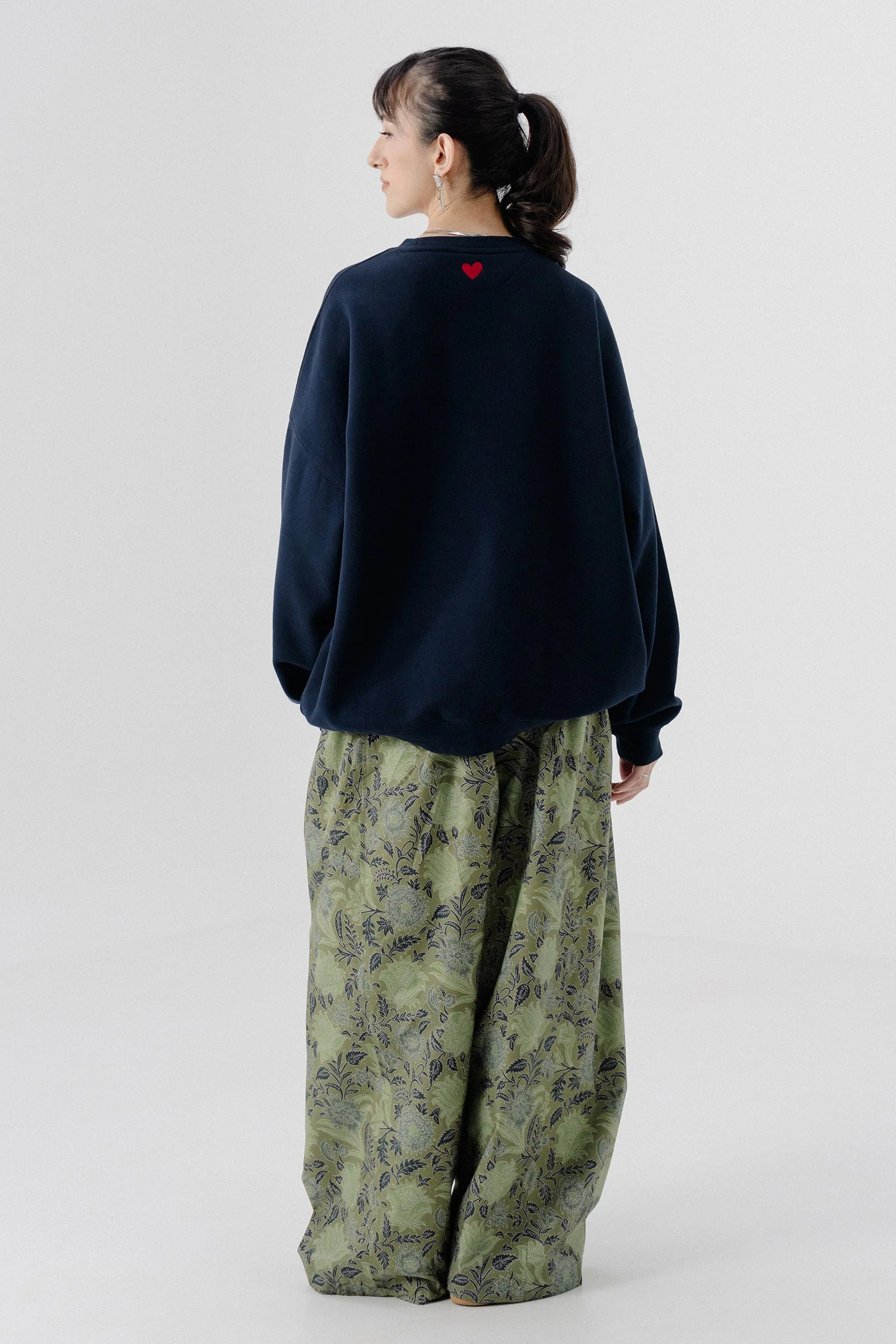 Soft Oversized SweatShirt - Navy - Image 5