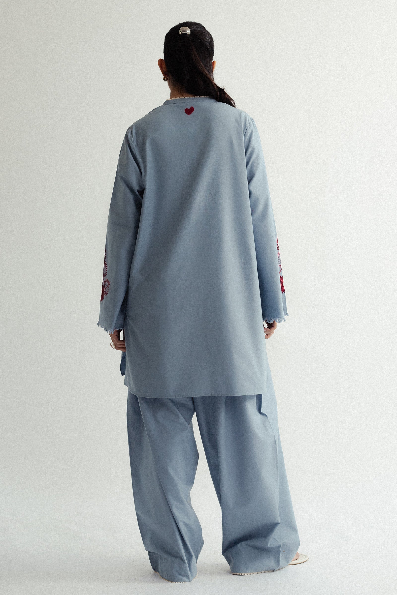 CR25C0982 - Image 2