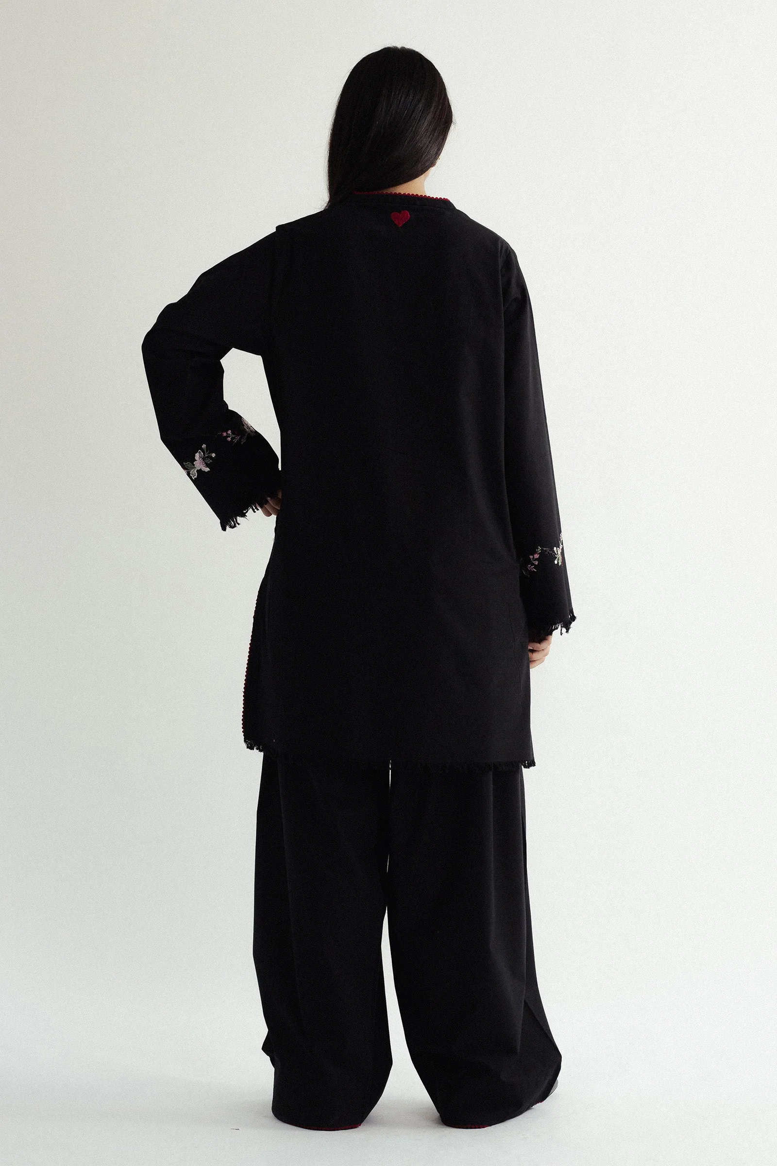 CR25C0983 - Image 2