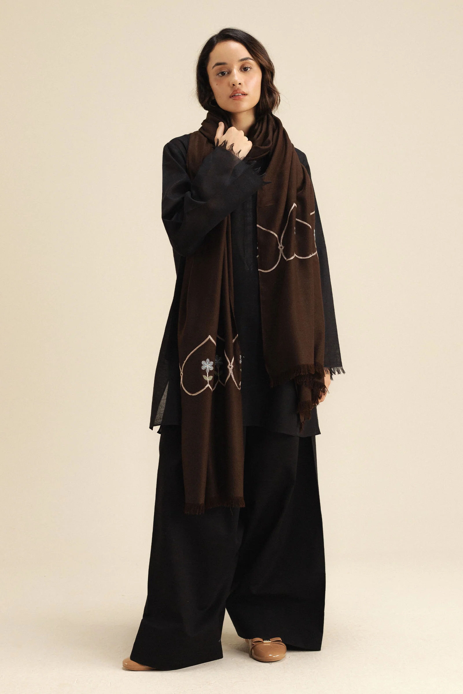 Moodboard (Shawl) - Image 3