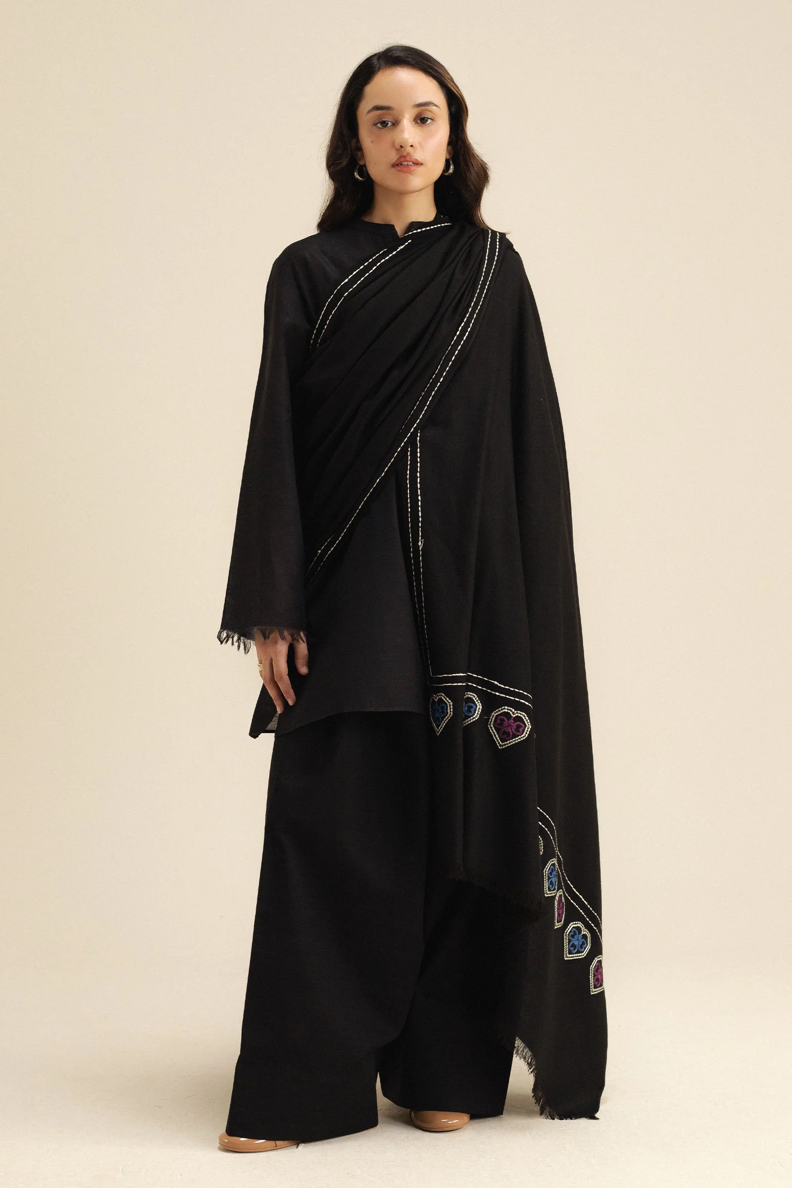 For the Plot (Shawl) - Image 4
