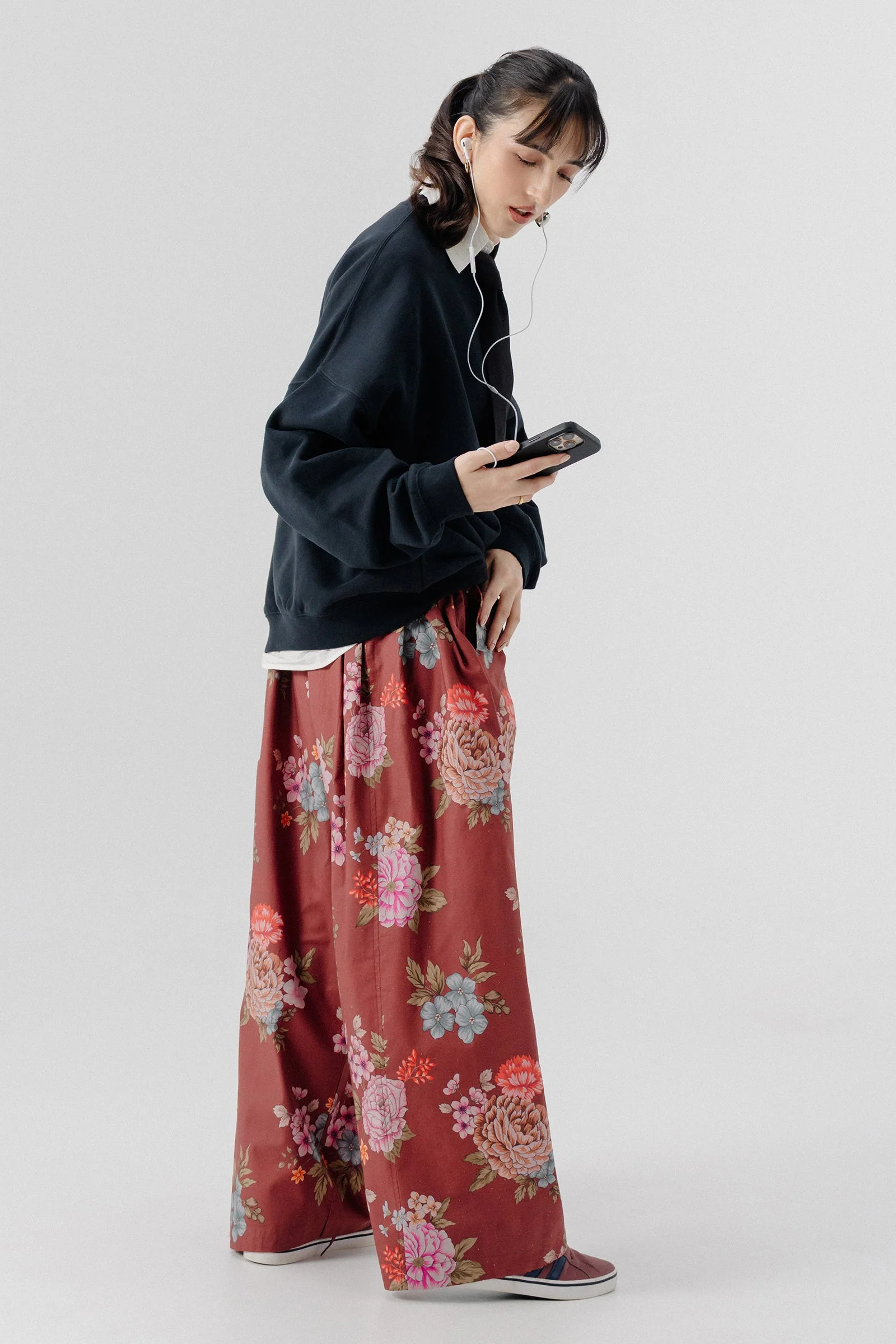 Shalwar Pants - Floral Maroon - Image 4