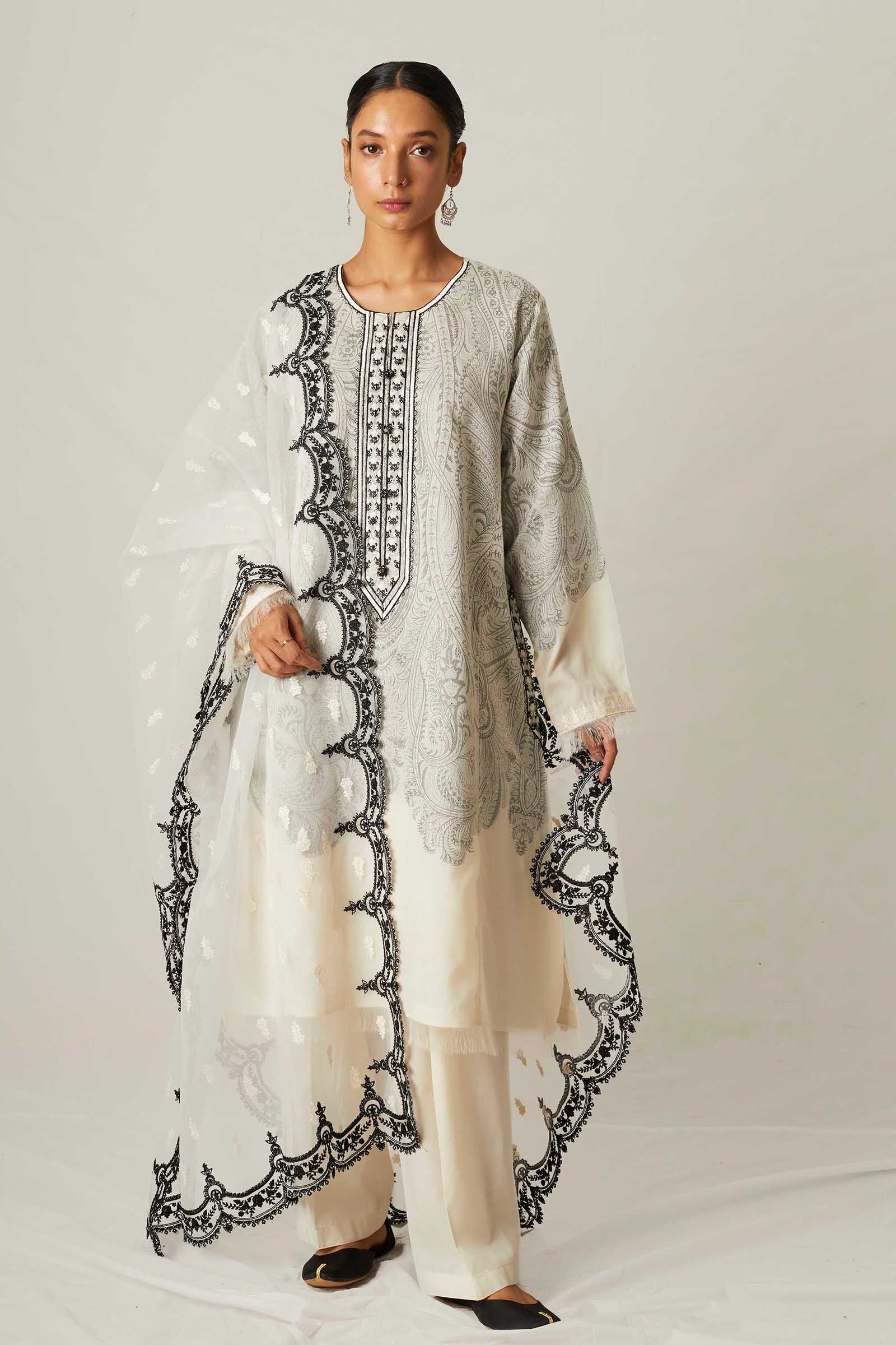 Stitched - Mumtaz-B