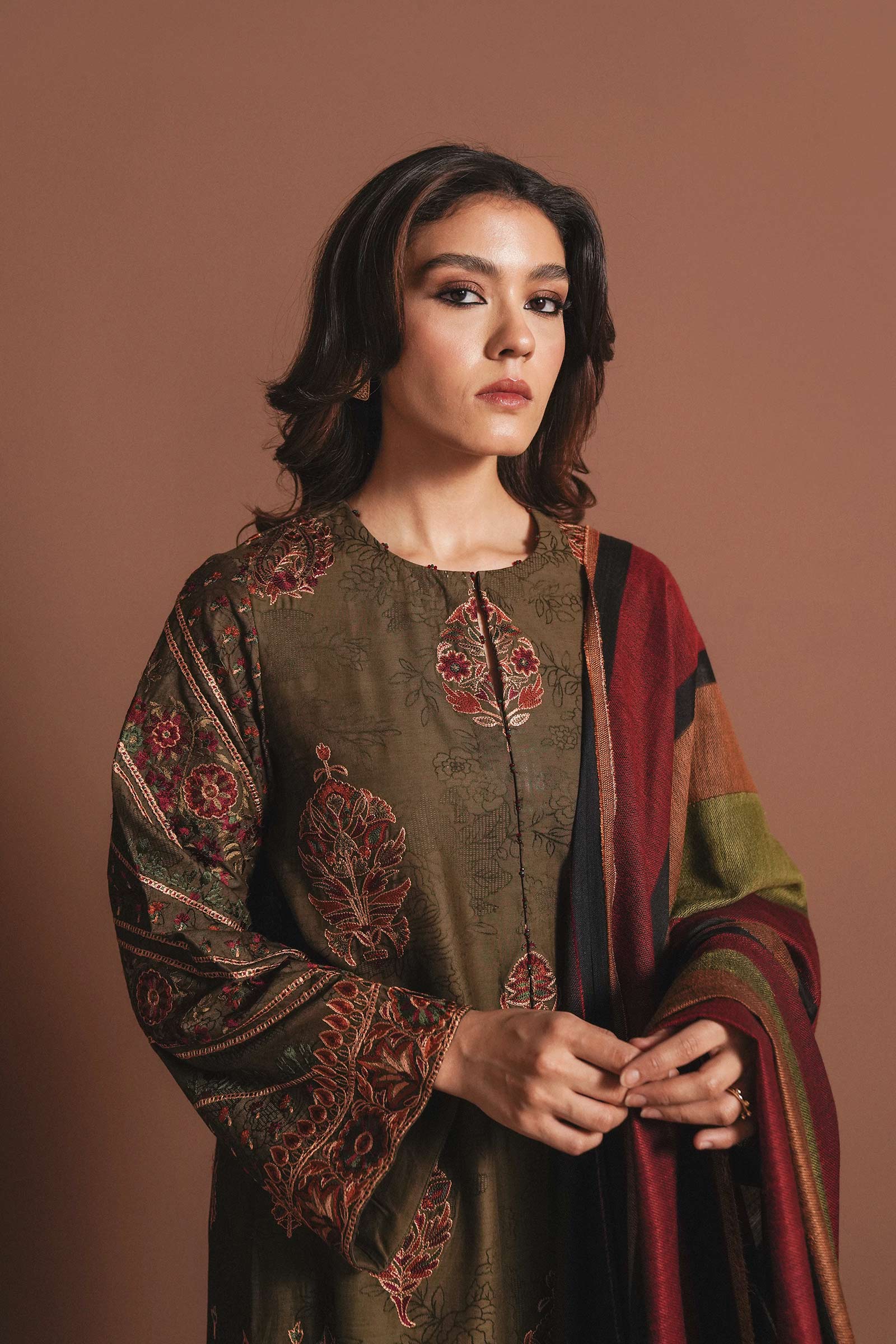 Stitched - Azra - Image 3