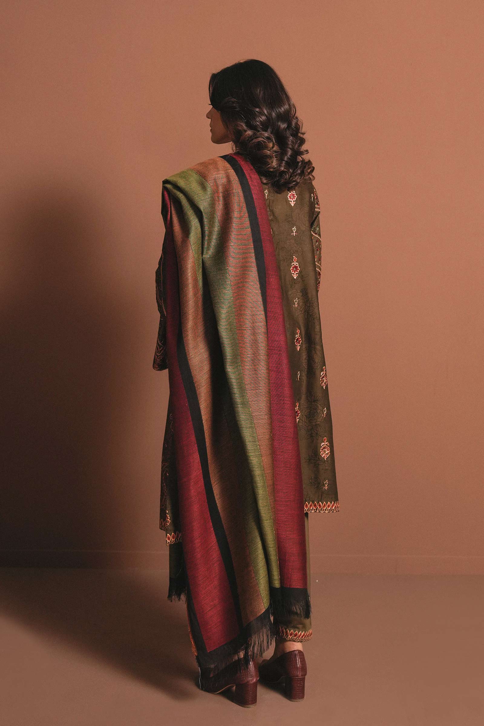 Stitched - Azra - Image 4