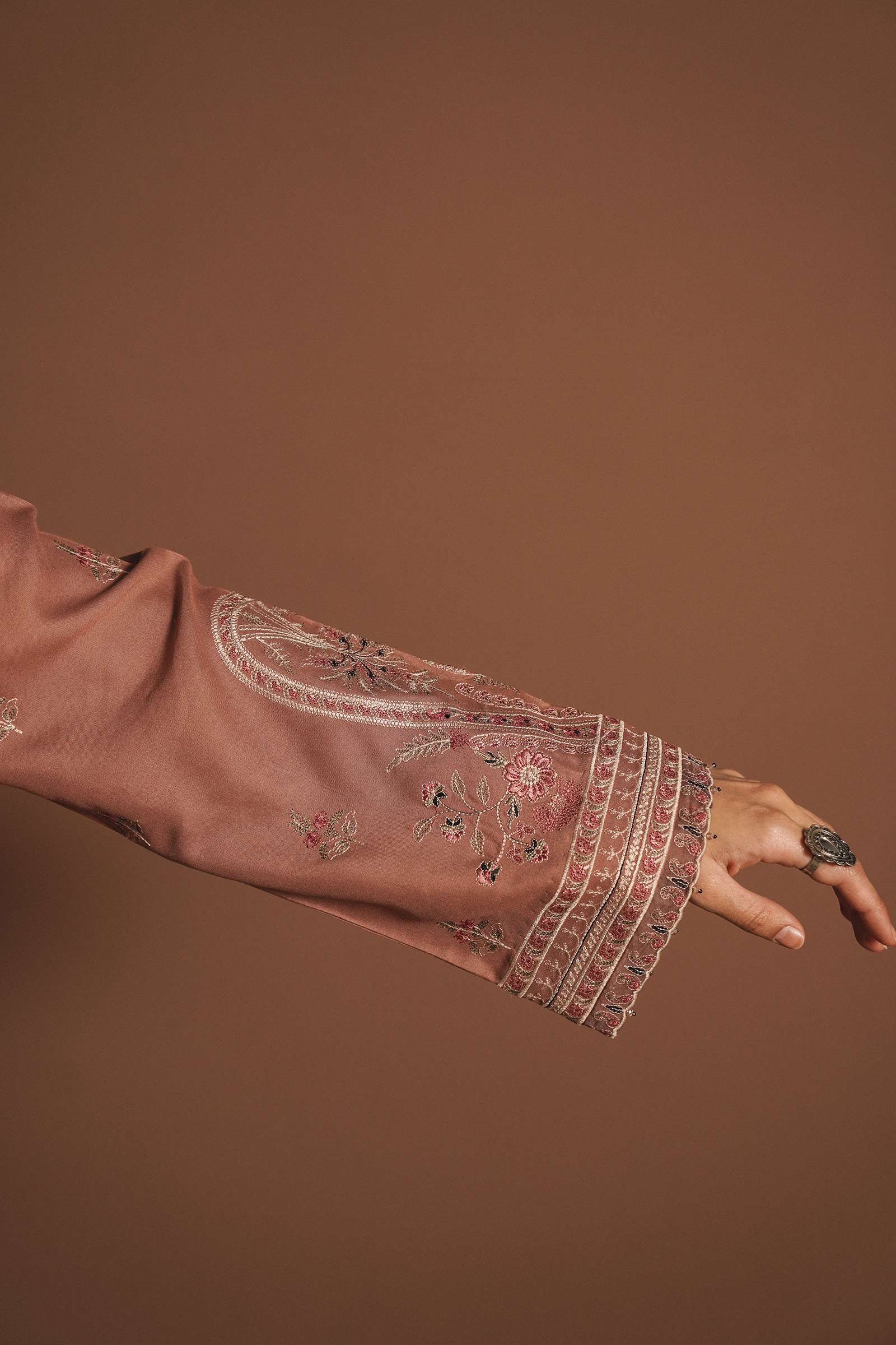 Stitched - Gul - Image 6