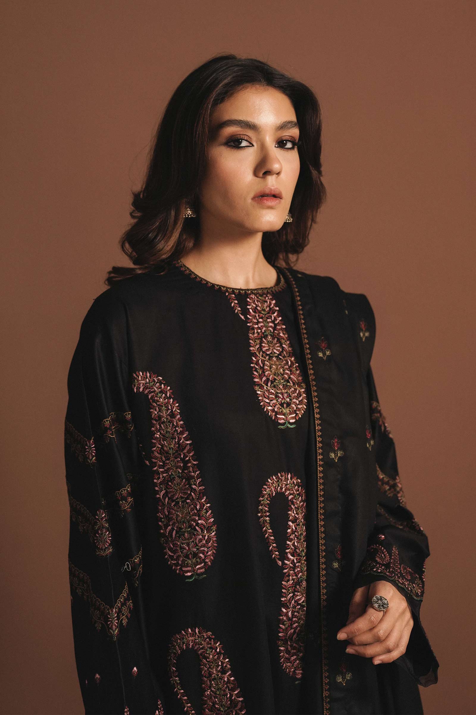 Stitched - Kiswa - Image 4