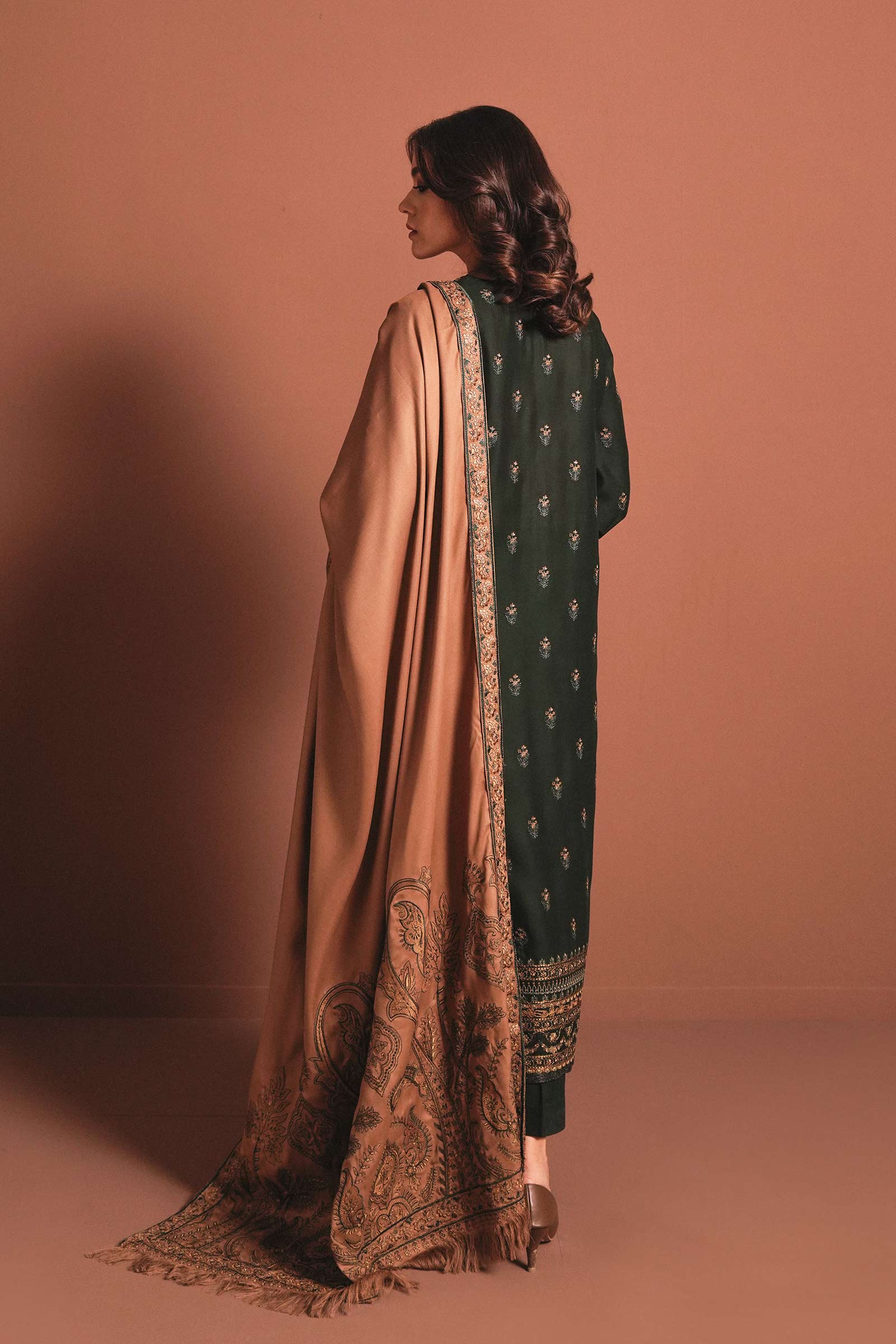 Stitched - Bano - Image 4