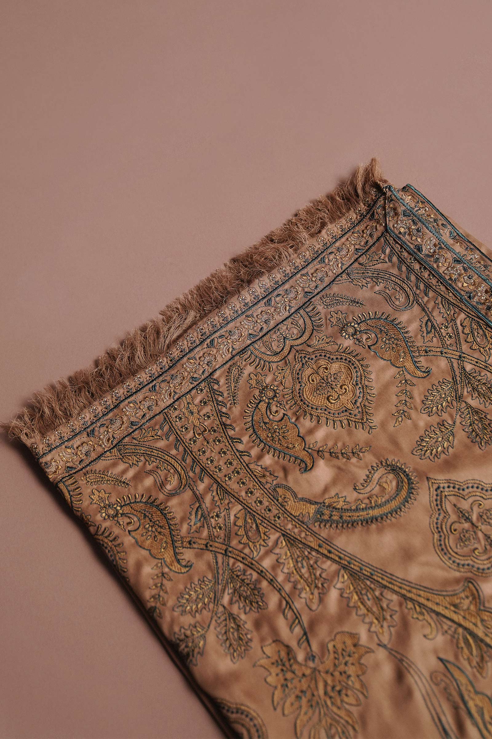 Stitched - Bano - Image 7
