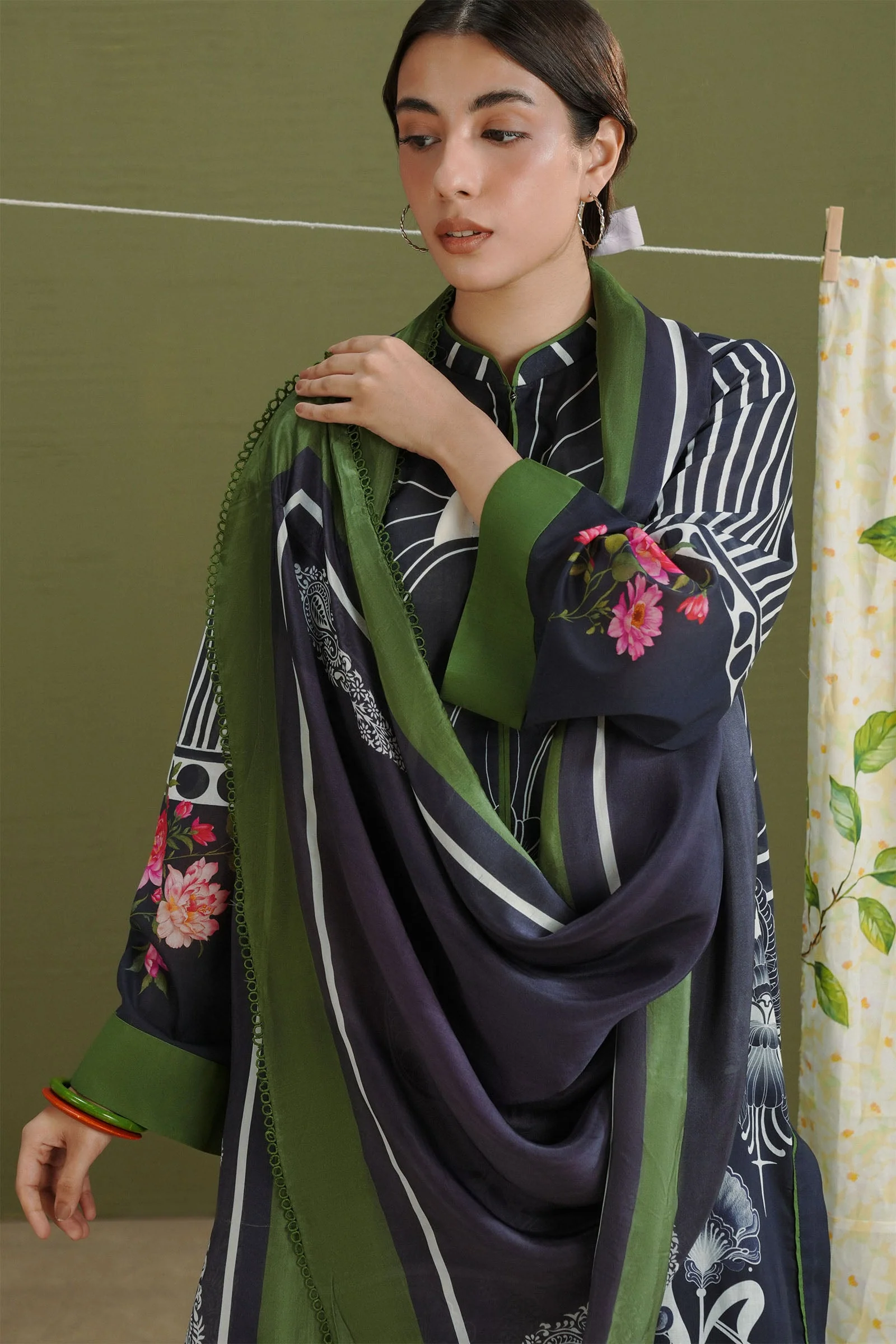 Raya-10B - Image 5